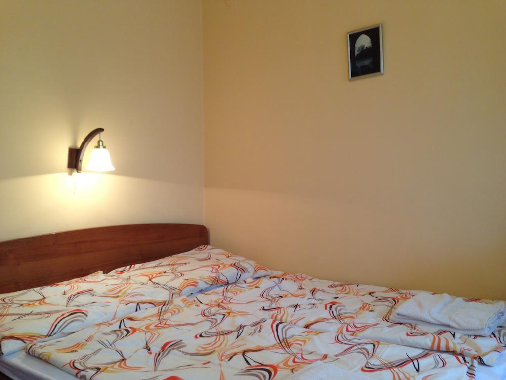 Hotel Family Balatonföldvár 客房 照片