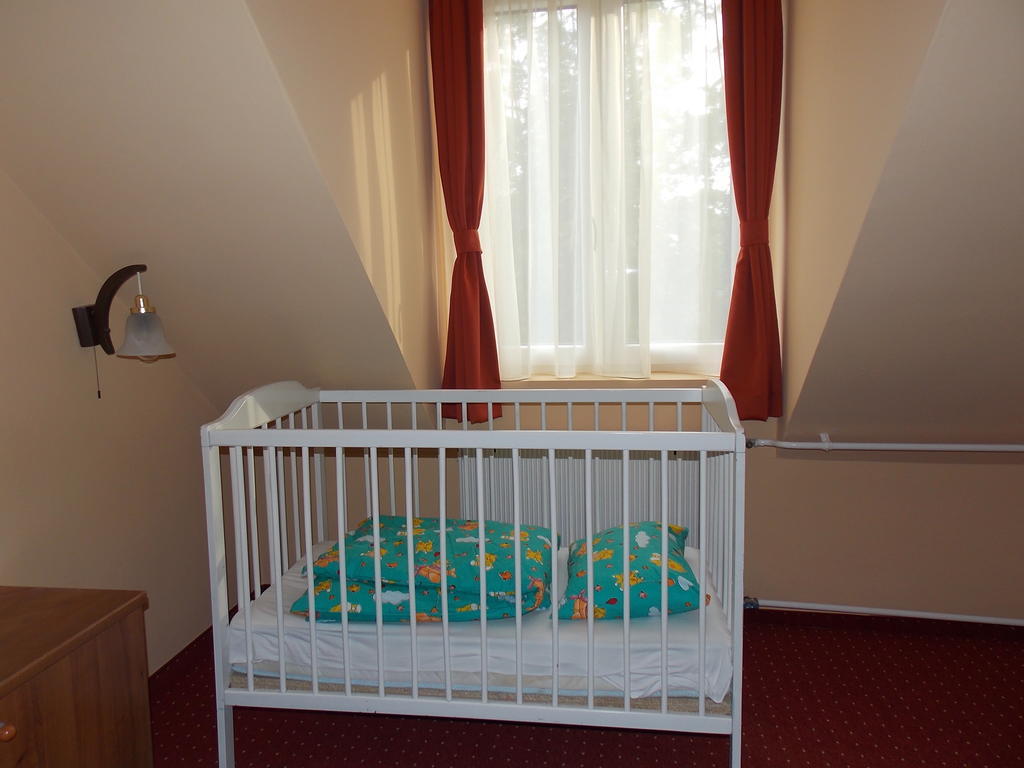 Hotel Family Balatonföldvár 外观 照片