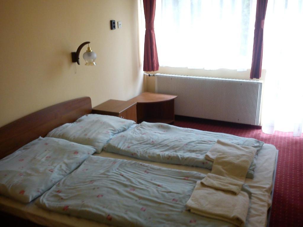 Hotel Family Balatonföldvár 外观 照片