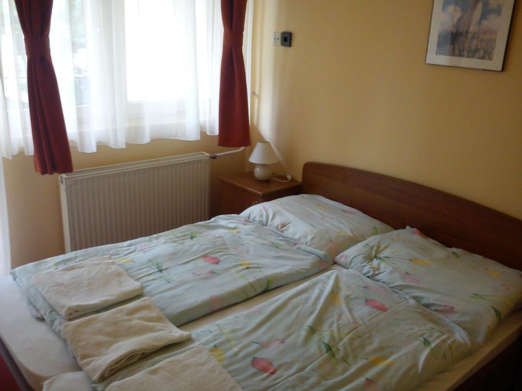 Hotel Family Balatonföldvár 外观 照片